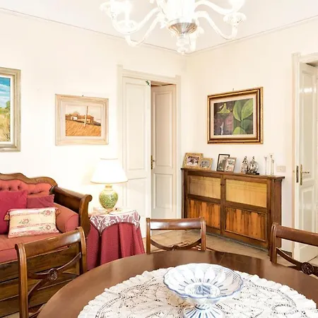Villa Sleeps 6 With Pool *